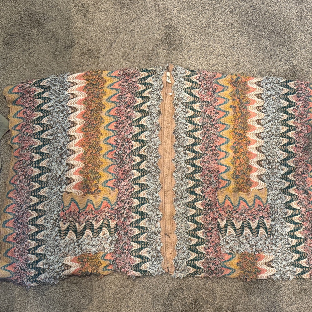 Multicolor Zigzag Patterned Skirt - image 1